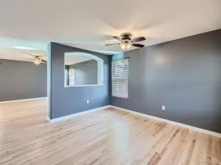 Photo #5: 8702610 Listing 