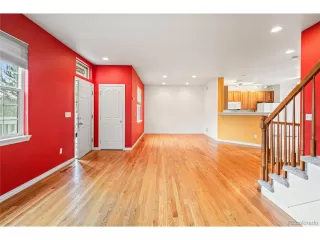 Photo #4: 8702680 Listing