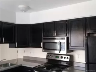 Photo #6: 8703184 Listing