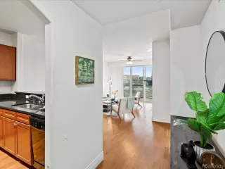 Photo #4: 8703846 Listing