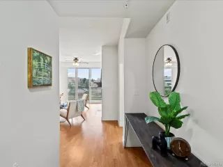 Photo #5: 8703846 Listing