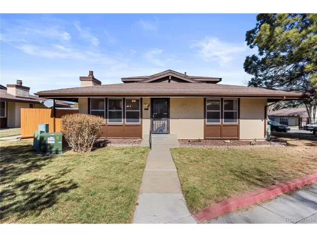 MLS: 8706015 Condo For Sale