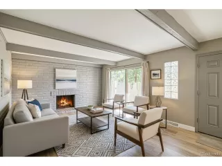 Photo #3: 8708577 Listing