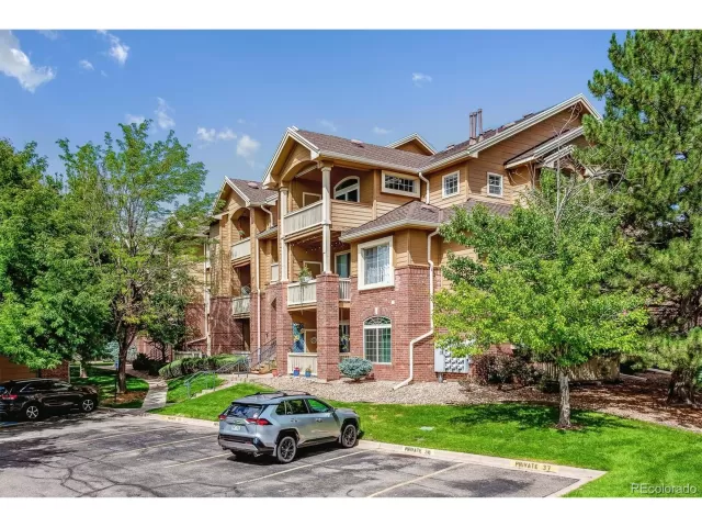 MLS: 8709797 Condo For Sale