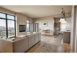 Photo #4: 8711742 Listing