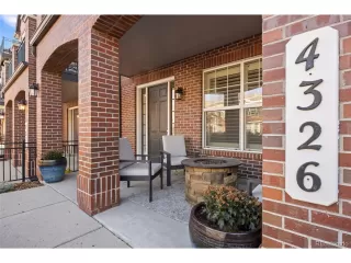 Photo #3: 8712703 Listing