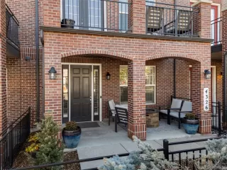 Photo #5: 8712703 Listing