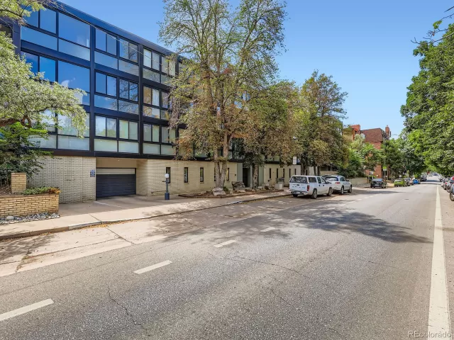 MLS: 8713031 Condo For Sale