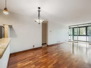 Photo #2: 8713031 Listing