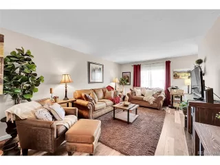 Photo #3: 8714632 Listing