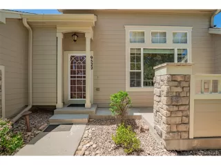 Browse active condo listings in SETTLERS VILLAGE