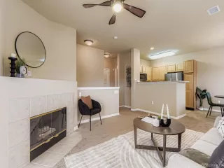 Photo #5: 8721592 Listing 