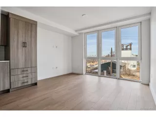 Photo #3: 8723061 Listing