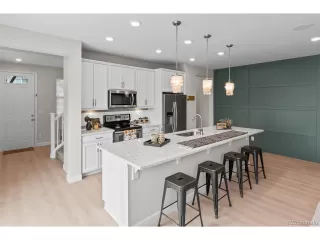 Photo #4: 8727094 Listing