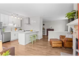 Photo #4: 8728921 Listing 