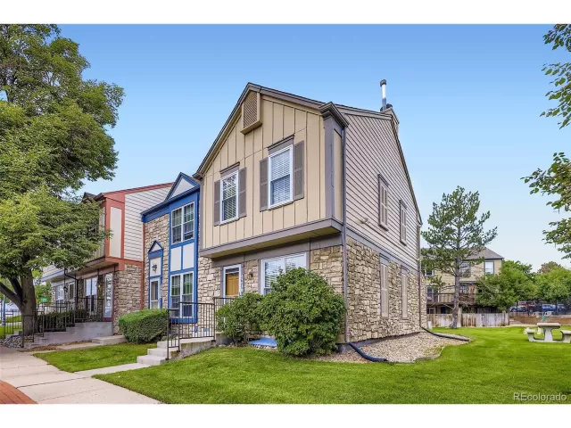 MLS: 8730855 Condo For Sale