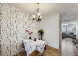 Photo #6: 8730855 Listing