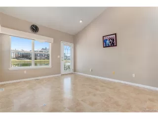 Photo #4: 8732209 Listing