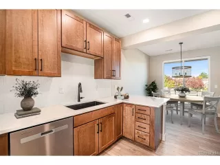 Photo #4: 8733040 Listing 