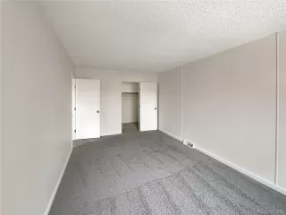 Photo #4: 8733054 Listing