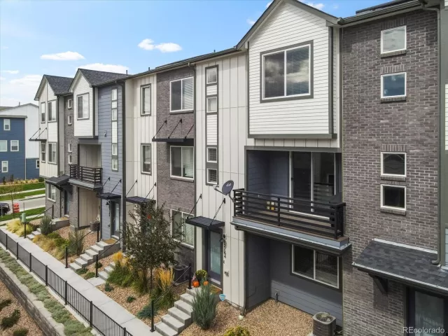 MLS: 8733461 Condo For Sale