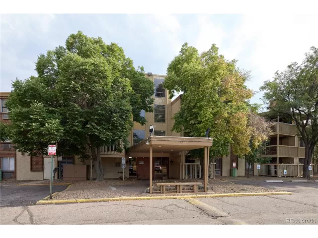 MLS: 8734615 Condo For Sale