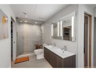 Photo #3: 8736308 Listing