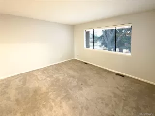 Photo #4: 8739807 Listing 