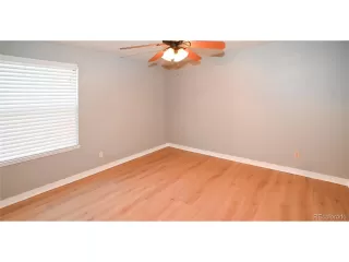 Photo #5: 8739902 Listing