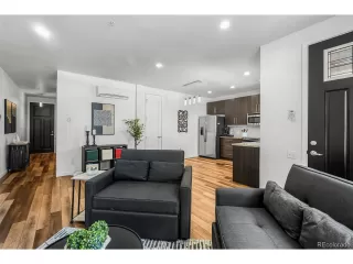 Photo #2: 8742792 Listing