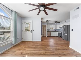 Photo #5: 8743841 Listing