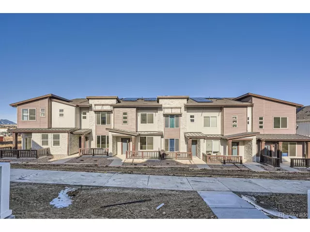 MLS: 8748353 Condo For Sale