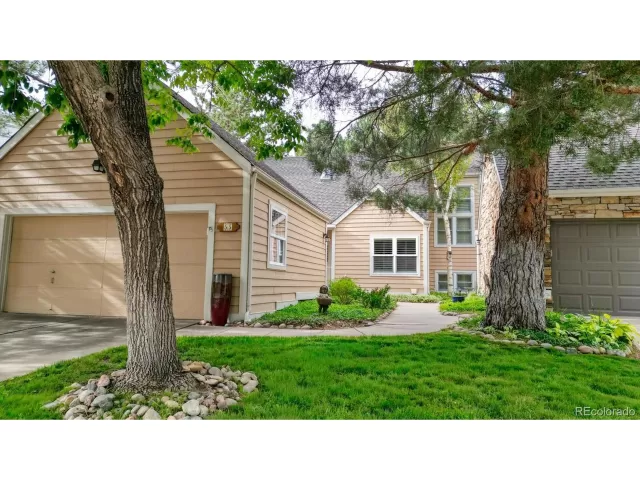 MLS: 8750027 Condo For Sale