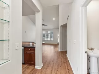 Photo #4: 8754221 Listing