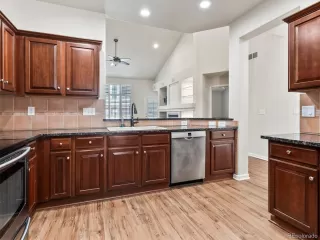 Photo #6: 8754221 Listing