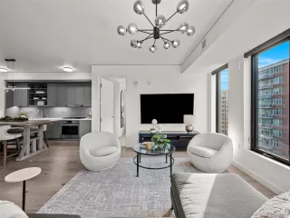 Photo #6: 8754513 Listing 