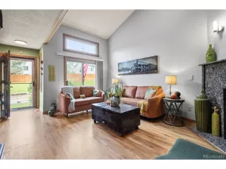 Photo #3: 8755055 Listing