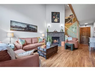 Photo #4: 8755055 Listing