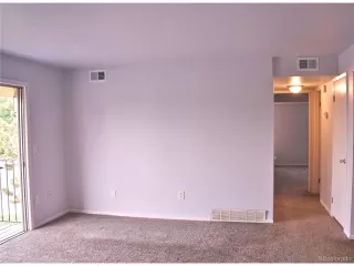 Photo #2: 8756361 Listing