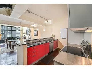 Photo #2: 8756721 Listing