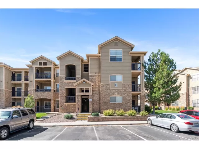 MLS: 8758997 Condo For Sale