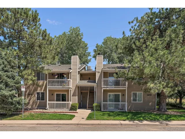 MLS: 8759173 Condo For Sale