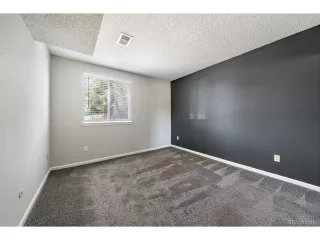 Photo #5: 8759173 Listing 