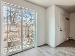 Photo #4: 8760349 Listing 