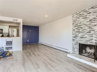 Photo #5: 8760349 Listing 