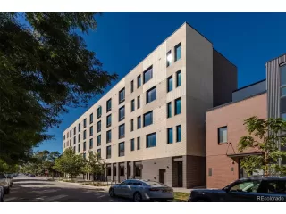 Photo #2: 8760505 Listing 