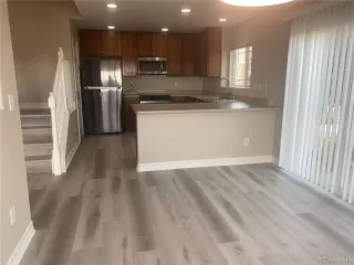 Photo #6: 8763561 Listing 