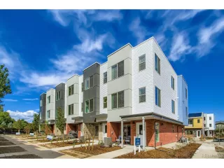 Photo #4: 8764879 Listing 