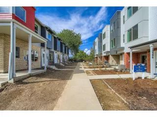 Photo #5: 8764879 Listing 