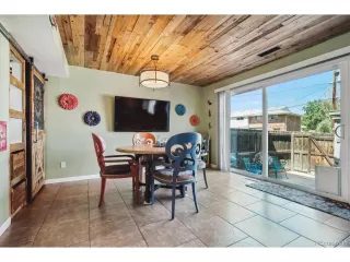 Photo #6: 8765615 Listing